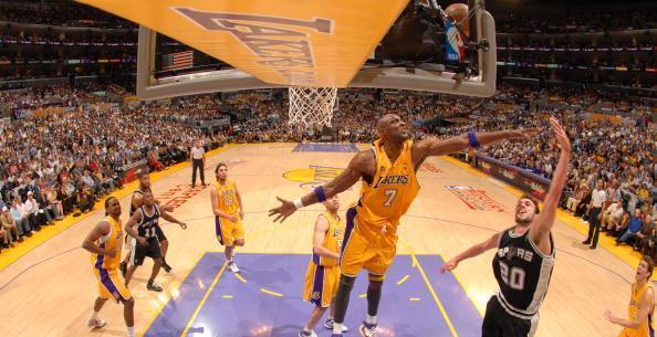 随后在有位 随后在有位